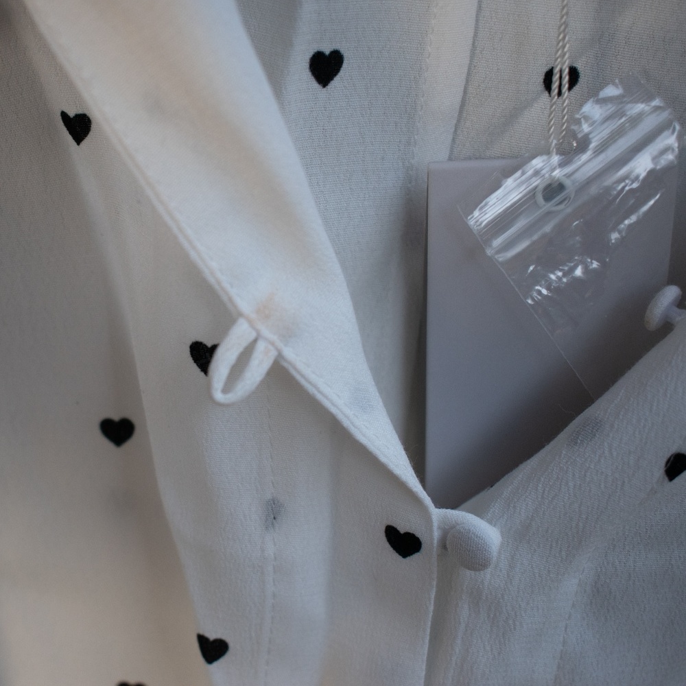 NWT Rails Sloan Tie Front Blouse Hearts Size XS - Picture 6 of 9